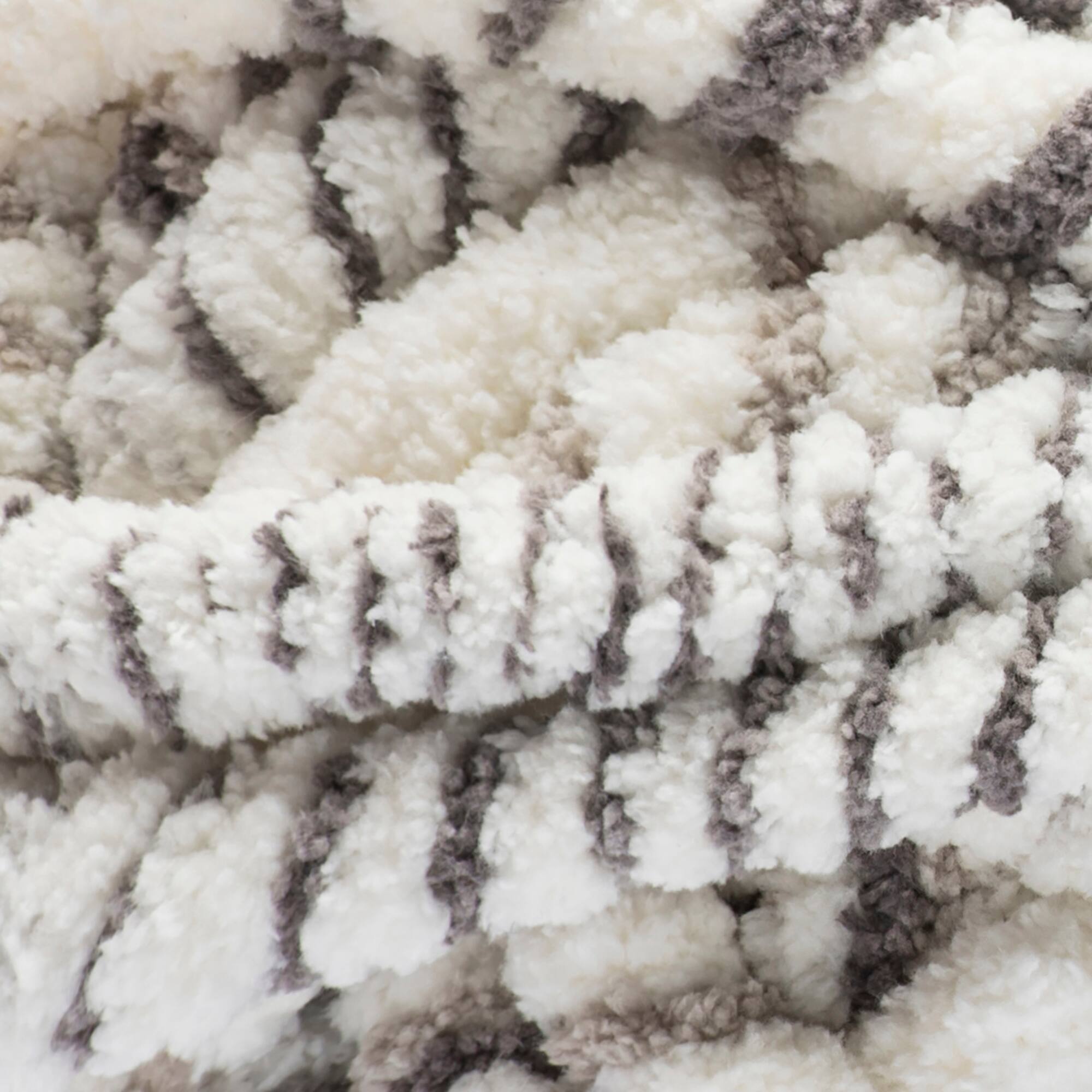 Bernat® Blanket Big Bold™ Yarn